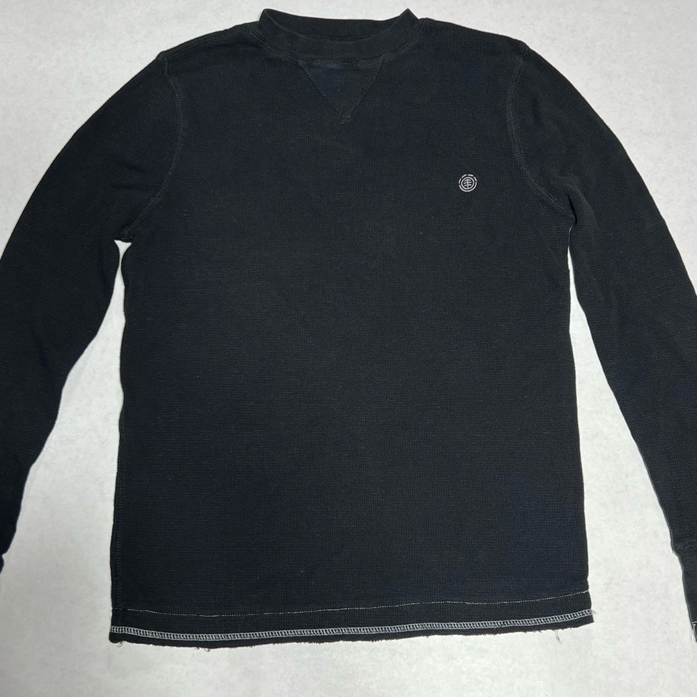 Element long sleeve shirt size small.